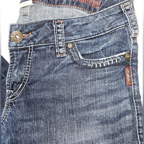 Silver Jeans - Picture 5 of 7